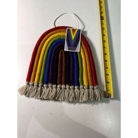 Macrame Rainbow - Picture 4 of 5
